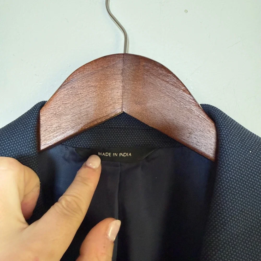 Banana‎ Republic Standard Fit Textured Navy Blue Blazer Jacket Size 38R Navy